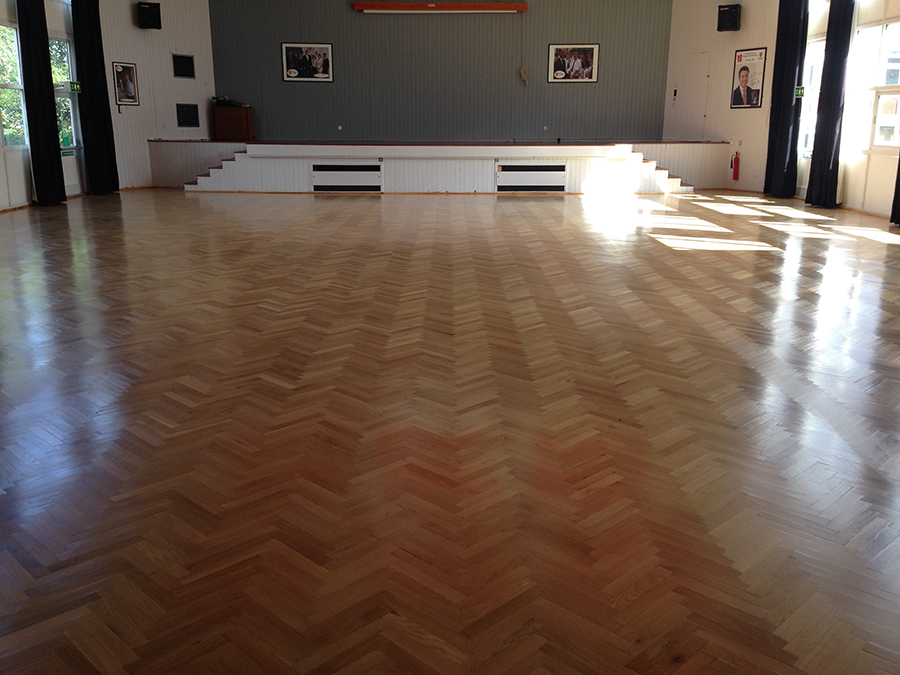Oak parquet floor replaced after water damage