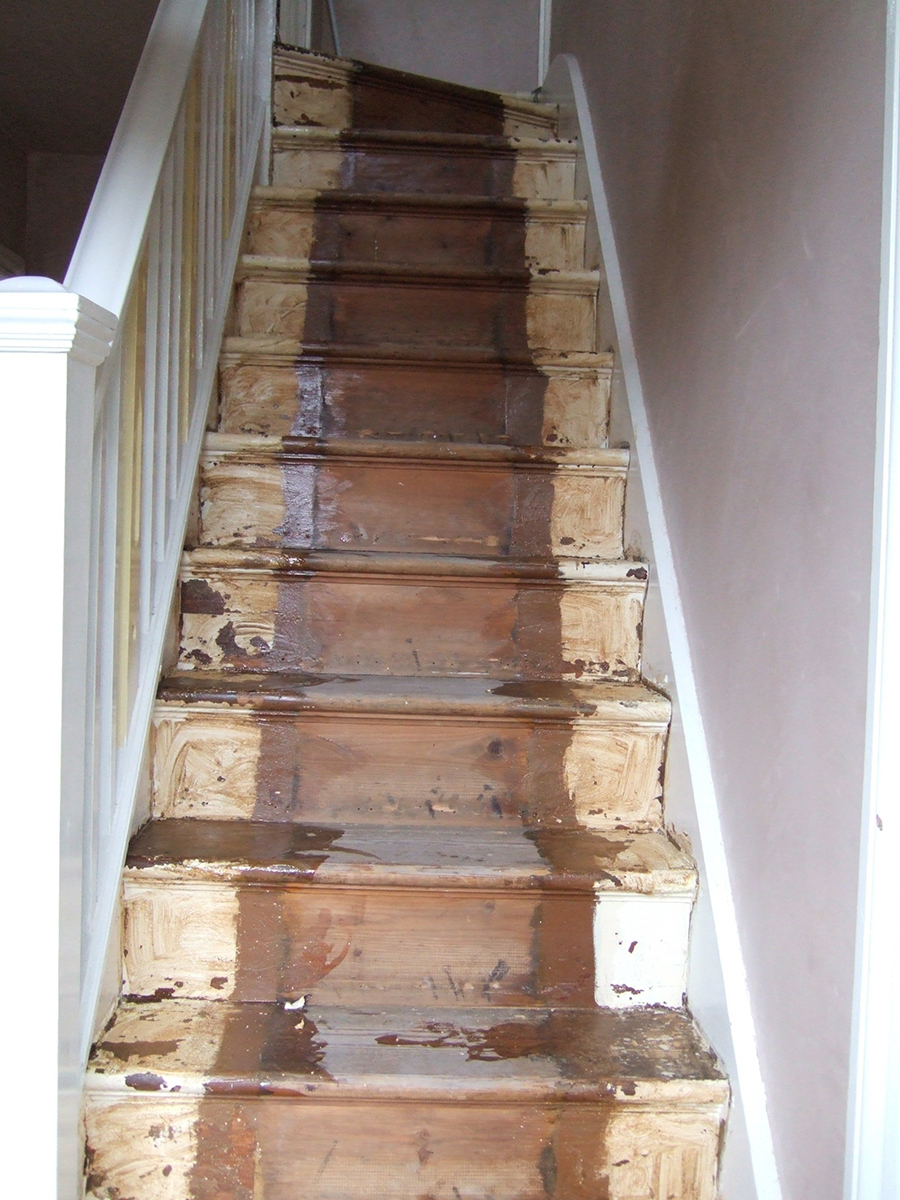 Victorian pine staircase before sanding